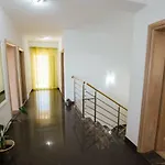 Mia Villa *