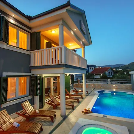 Villa Mia *